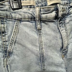 Light Wash Straight Denim Jeans